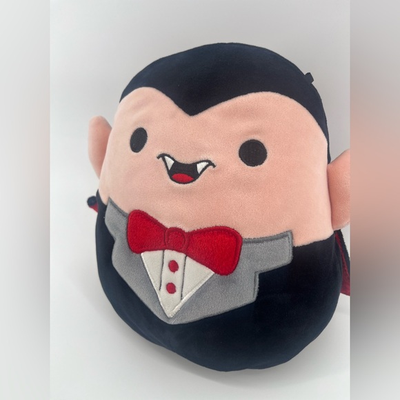 Squishmallows Halloween Vlad The Vampire Plush - Picture 2 of 3